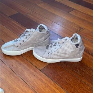 Guess sneaker wedges(sold)